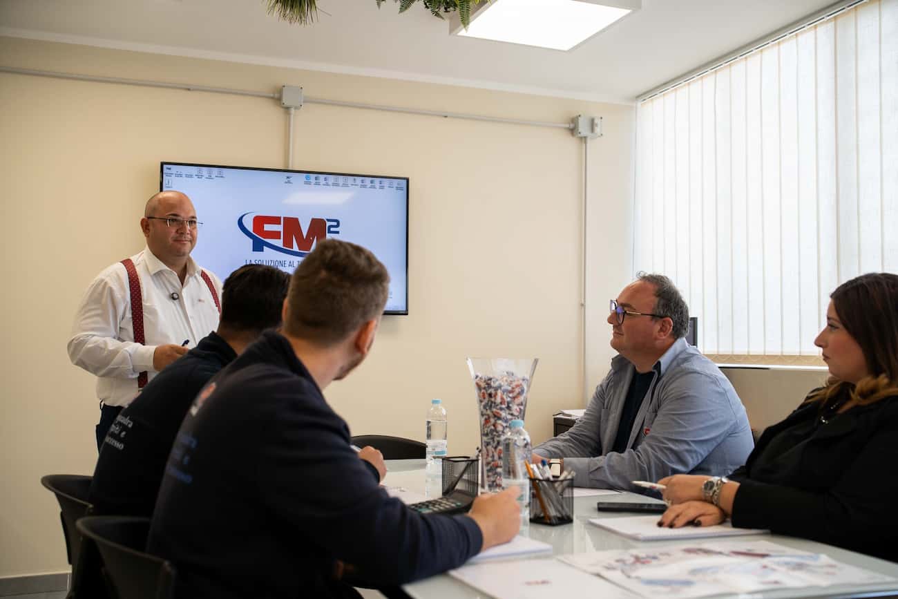 Team FM2 nella sede di Pomigliano d'Arco - Riunione operativa
