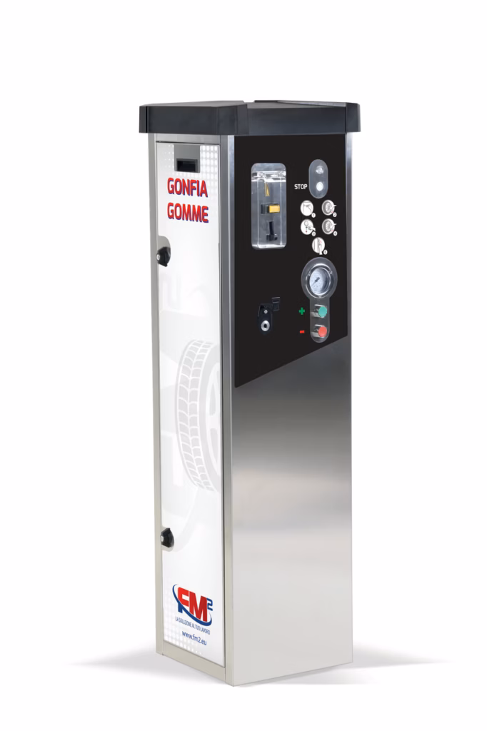 Gonfiagomme professionale autolavaggio 2 LTI per stazioni self service venduto da FM2 con manometro integrato