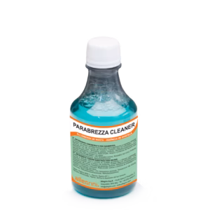 Detergente parabrezza professionale per autolavaggio pronto all'uso venduto da FM2 per pulizia vetri auto